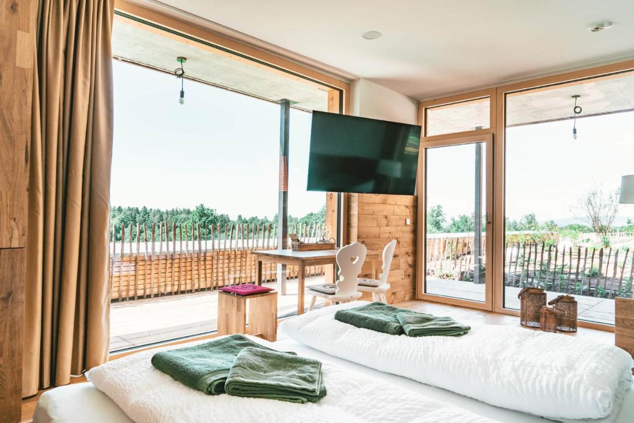 Gut Huegle Erlebnishof & Spa Равенсбург Екстериор снимка