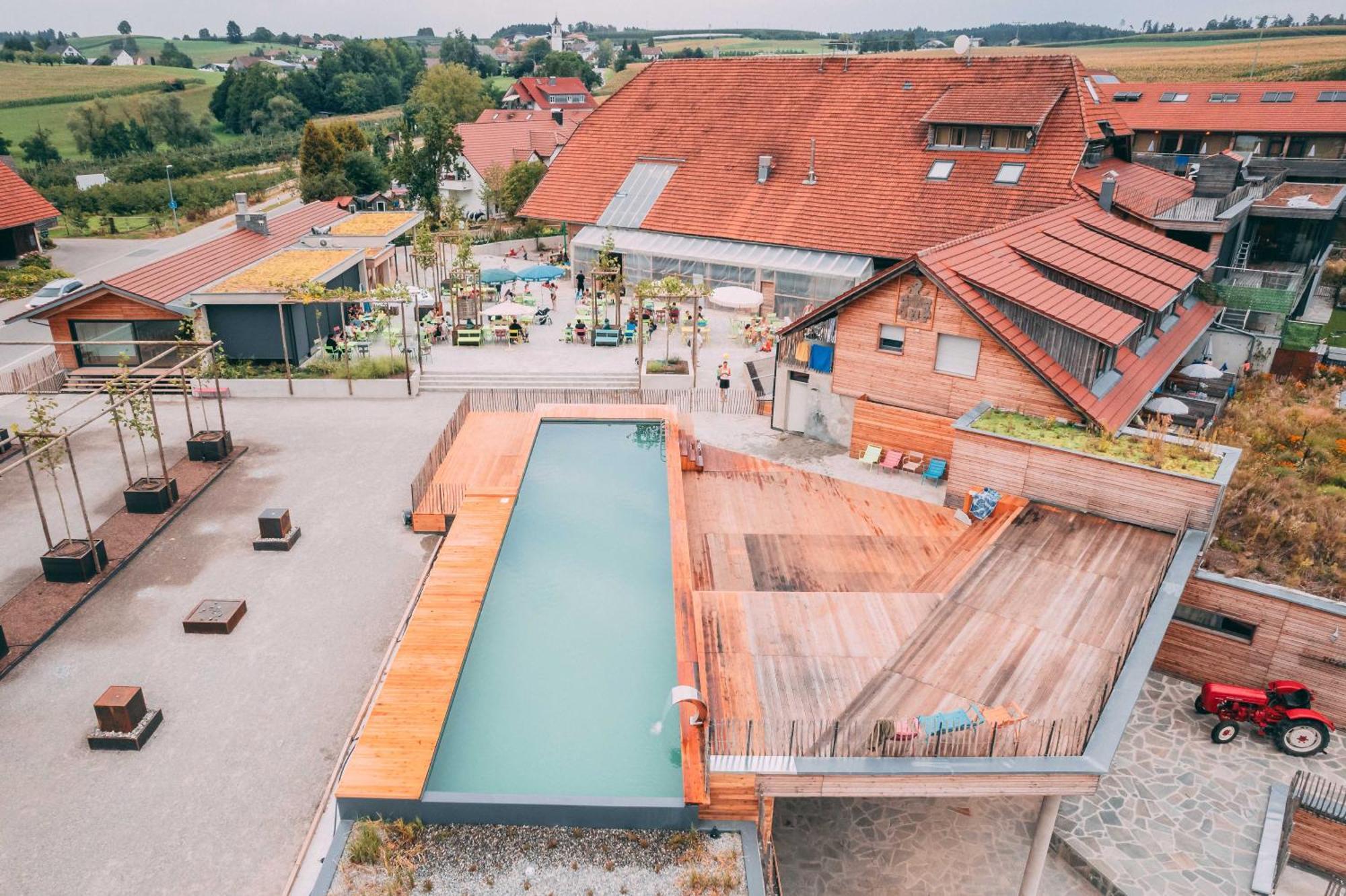 Gut Huegle Erlebnishof & Spa Равенсбург Екстериор снимка